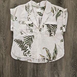 Anthropologie Green and Cream Botanical Button Down Shirt